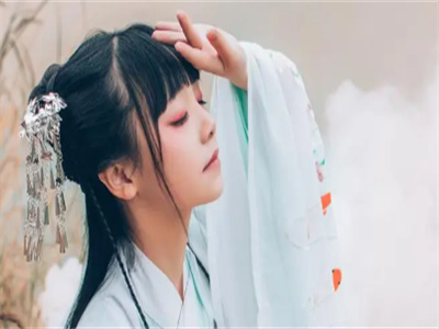 拿捏夫君后，婆婆全家都巴结我全文在线赏析，秦雨摇贺枫免费小说