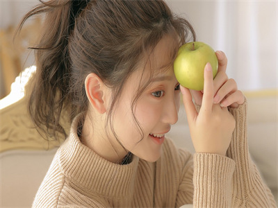 热门文章(芳幼鱼季怀)美文阅读